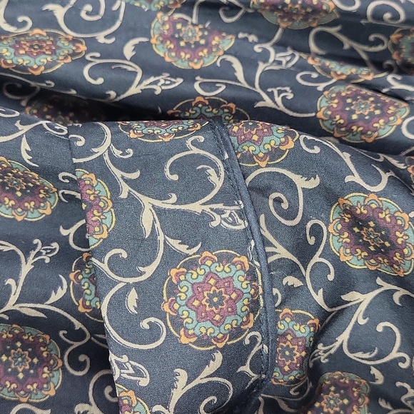 Max Deco Vintage 100% Silk Patterned long Robe/Kimono w/Belt. Size L/XL - Picture 10 of 12